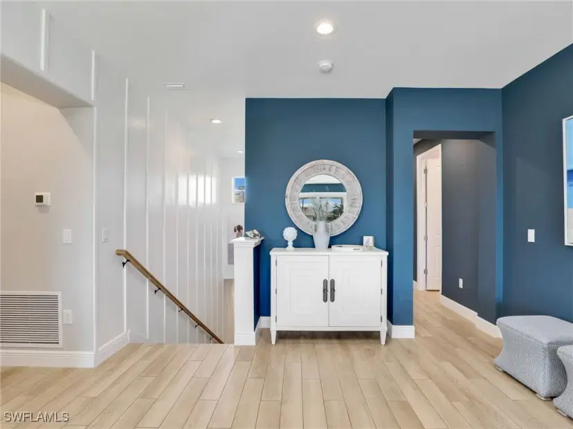 Picture of 2621 Seychelles Cir 1807, Naples FL 34112