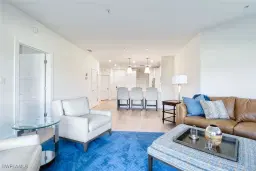 Picture of 220 Vintage Cir B103, Naples, FL 34119