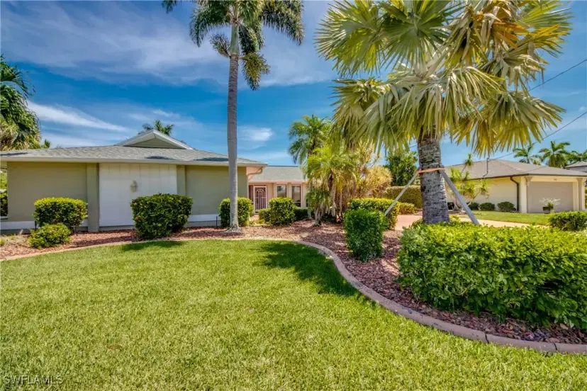 Picture of 1707 SE 45Th St, Cape Coral FL 33904