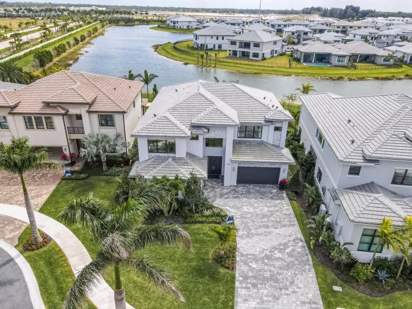 Picture of 10014 Skyloft Street, Palm Beach Gardens FL 33412