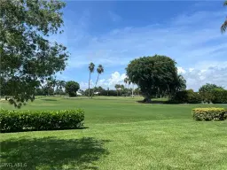 Picture of 675 Wedge Dr, Naples, FL 34103