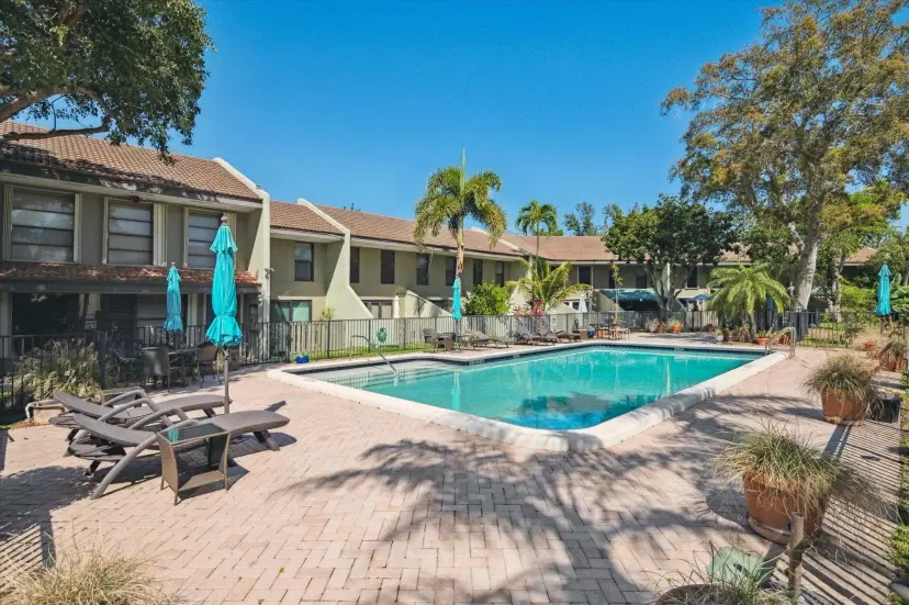 Picture of 2859 NE 60 Street, Fort Lauderdale FL 33308