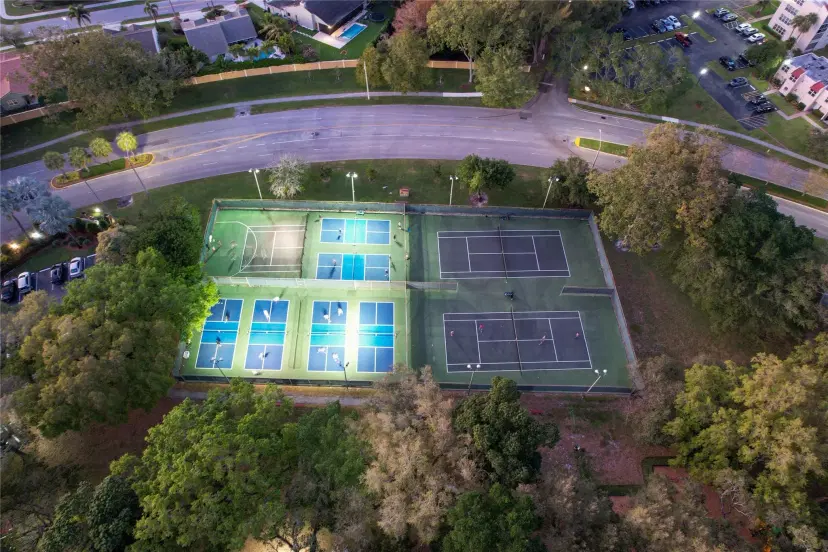 Picture of 9400 Live Oak Pl 305, Davie FL 33324
