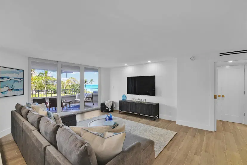 Picture of 500 S Ocean Boulevard 303, Boca Raton FL 33432
