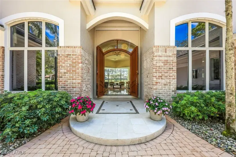 Picture of 12110 Colliers Reserve Dr, Naples FL 34110