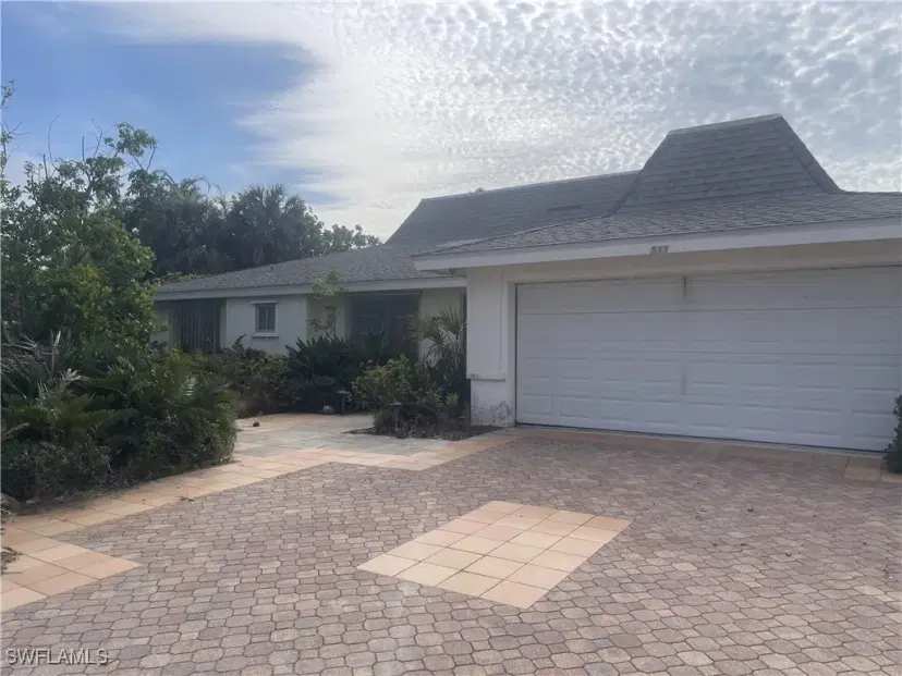 Picture of 545 Boulder Dr, Sanibel FL 33957