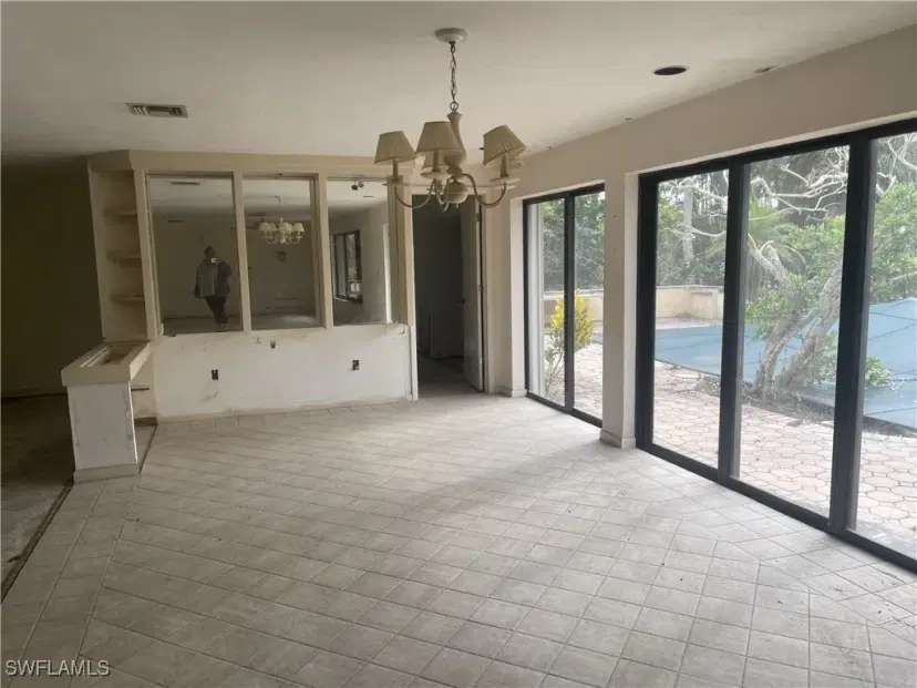 Picture of 545 Boulder Dr, Sanibel FL 33957