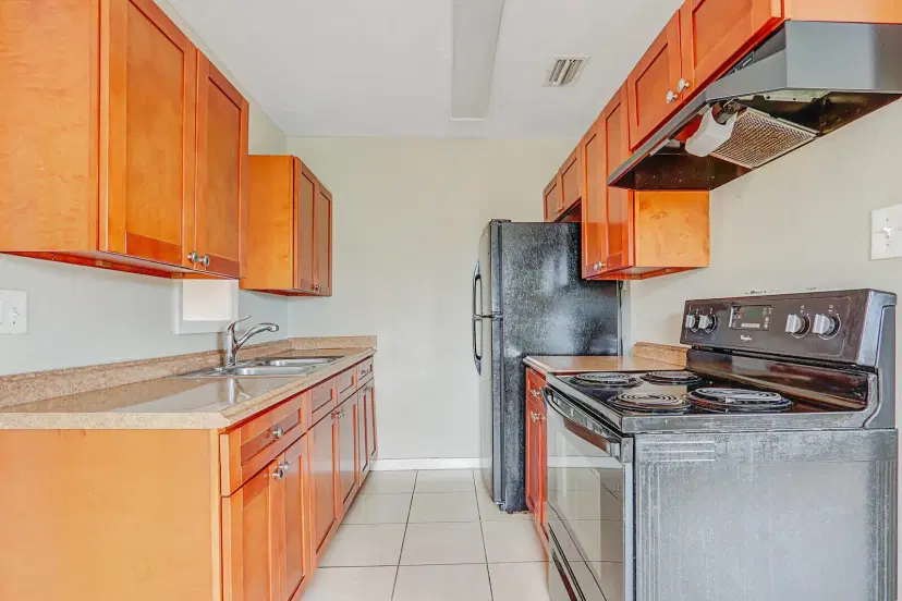 Picture of 1070 W 26Th Court, Riviera Beach FL 33404