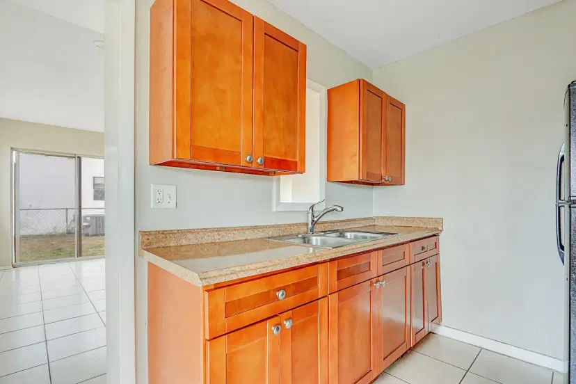 Picture of 1070 W 26Th Court, Riviera Beach FL 33404
