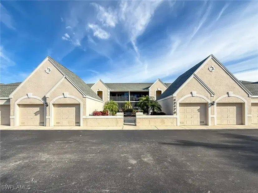 Picture of 12170 Kelly Greens Blvd 89, Fort Myers FL 33908