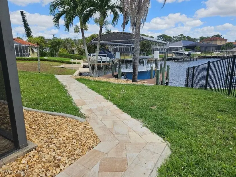 Picture of 1917 SE 19Th Ln, Cape Coral FL 33990