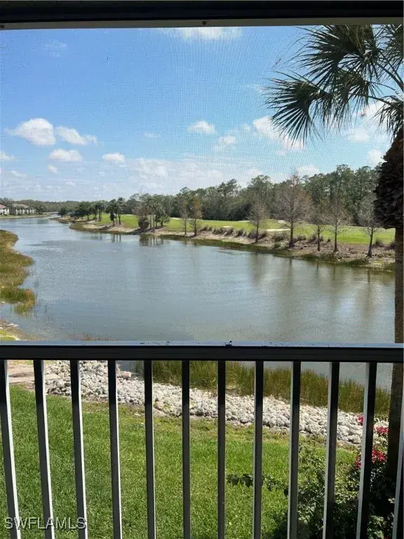 Picture of 8400 Naples Heritage Dr 1521, Naples, FL 34112