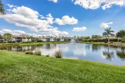Picture of 8208 Saratoga Dr 202, Naples, FL 34113