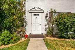Picture of 7025 New Post Dr 1, North Fort Myers, FL 33917