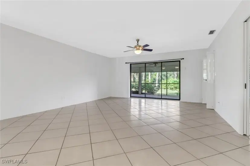 Picture of 209 Pinebrook Dr, Fort Myers FL 33907
