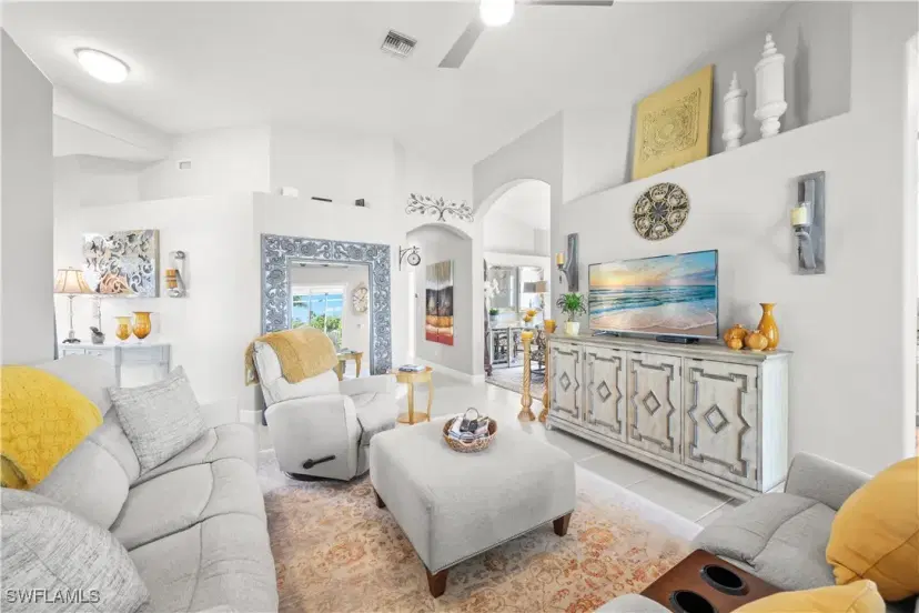 Picture of 8035 Tauren Ct, Naples FL 34119