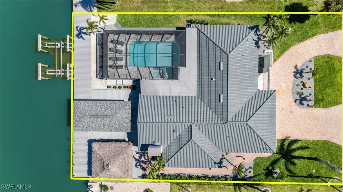 Picture of 181 Ibis St, Fort Myers Beach, FL 33931
