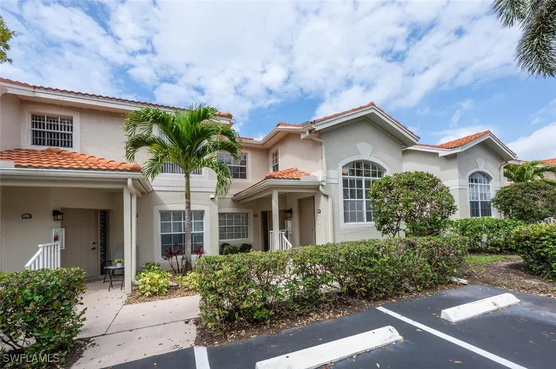 Picture of 7577 Silver Trumpet Ln T202, Naples, FL 34109