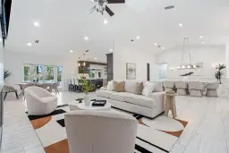 Picture of 11914 Green Oak Dr, Davie, FL 33330