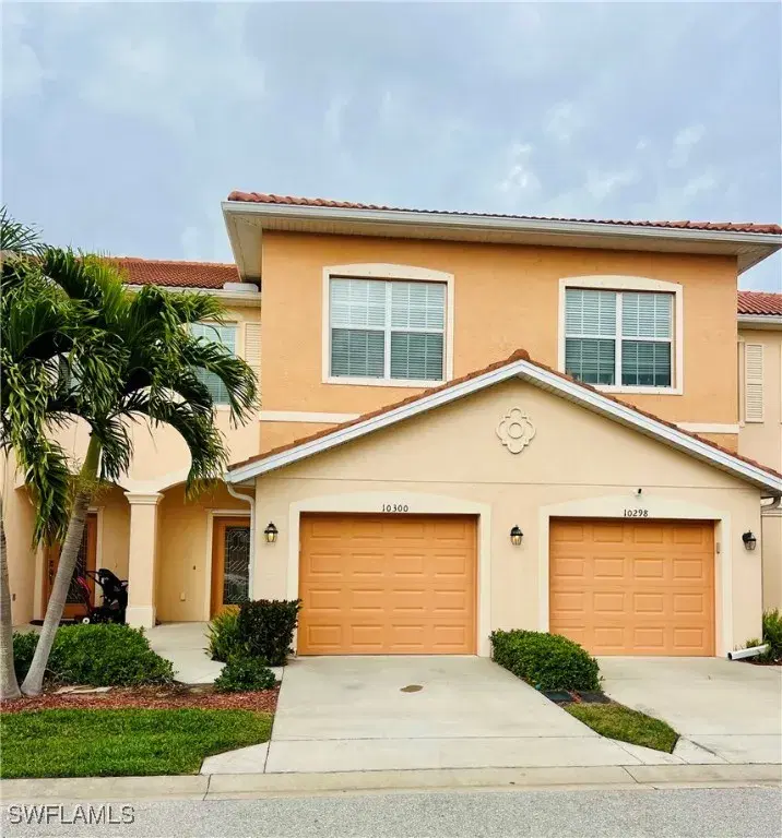 Picture of 10300 Via Colomba Cir, Fort Myers, FL 33966