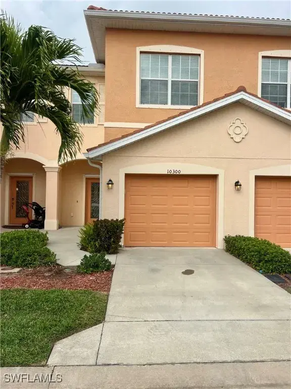Picture of 10300 Via Colomba Cir, Fort Myers FL 33966