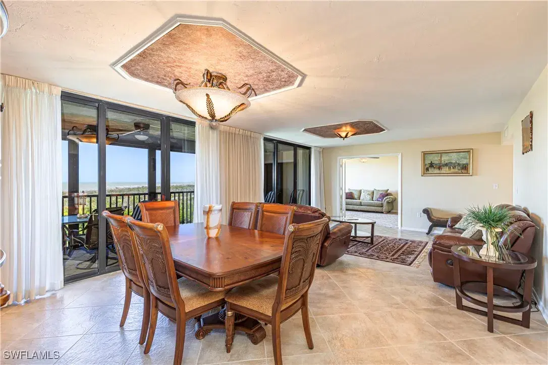 Picture of 15 Bluebill Ave 803, Naples, FL 34108