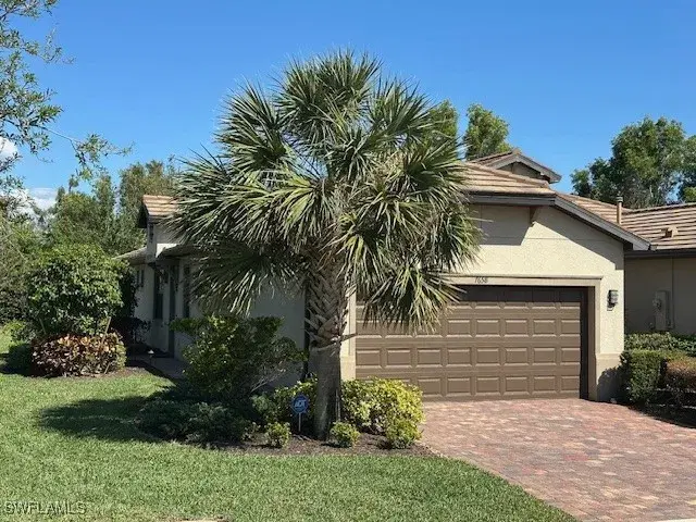 Picture of 7658 Jacaranda Ln, Naples, FL 34114