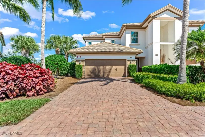 Picture of 8069 Players Cove Dr 101, Naples FL 34113