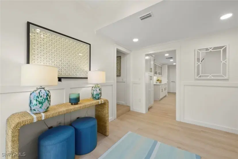 Picture of 1163 Seagrape Ln, Sanibel FL 33957