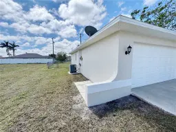 Picture of 416 SE 19Th Ter, Cape Coral, FL 33990