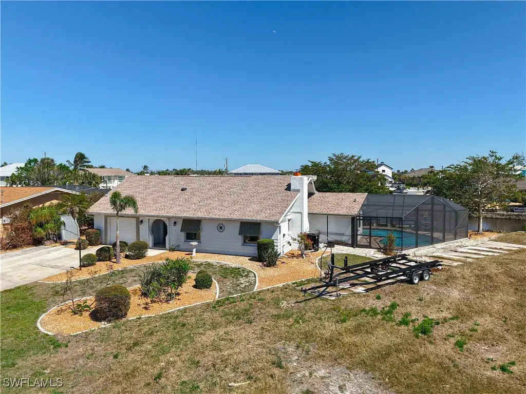 Picture of 11481 Rebecca Cir, Fort Myers Beach, FL 33931