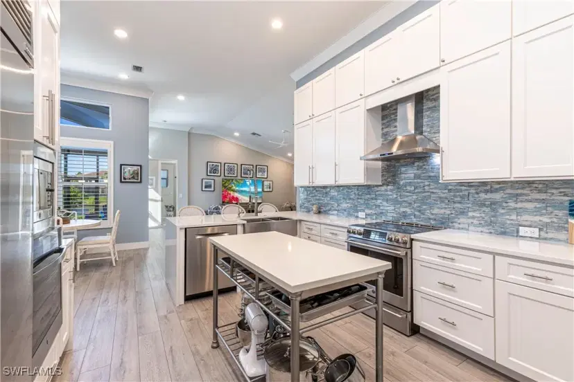 Picture of 2109 Amargo Way, Naples FL 34119