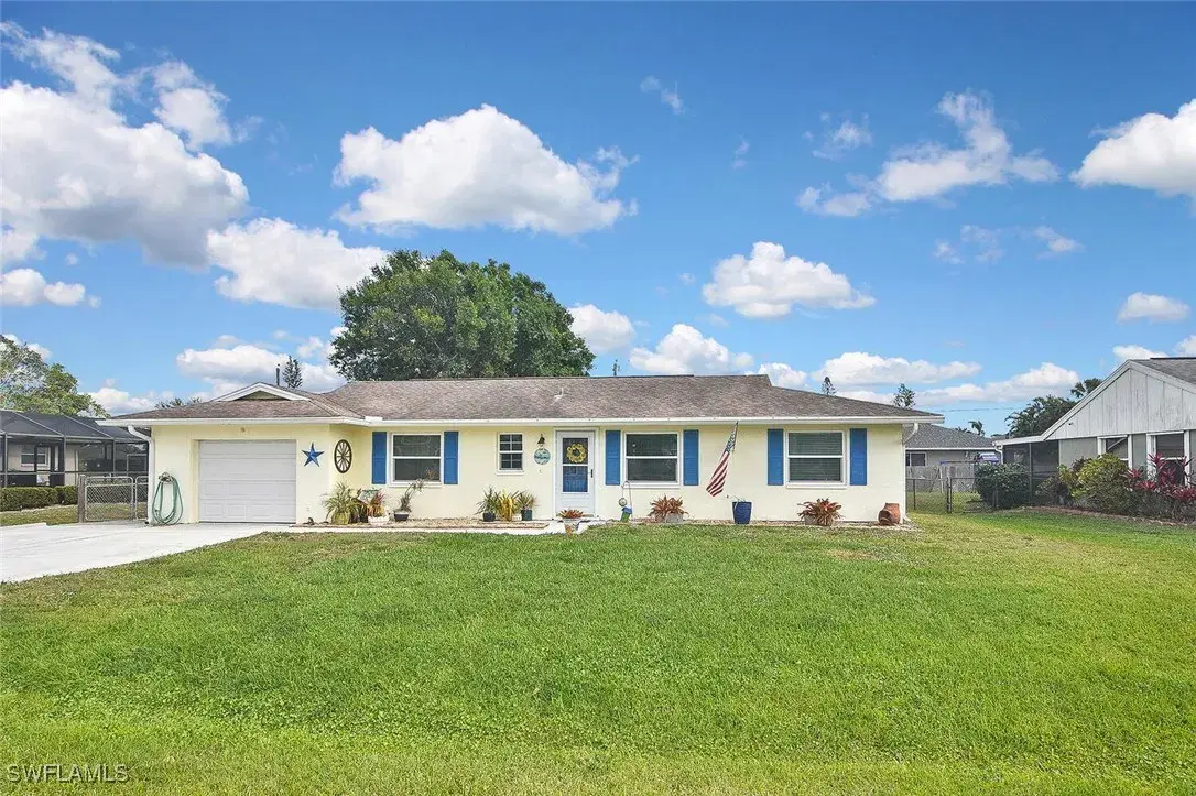 Picture of 19031 Evergreen Rd, Fort Myers, FL 33967