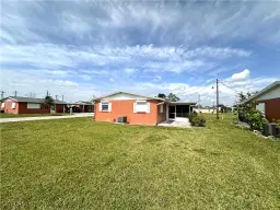 Picture of 1113 Broad Ct, Lehigh Acres, FL 33936