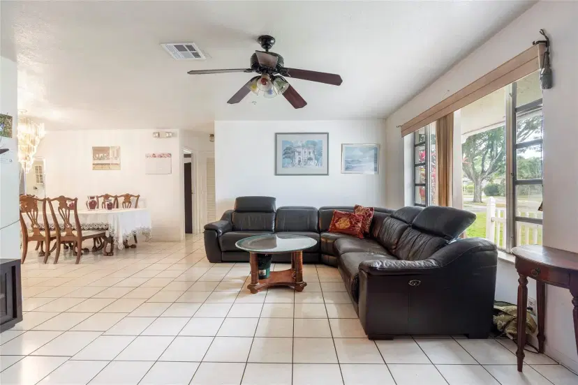 Picture of 4801 NW 17Th Ct, Lauderhill FL 33313