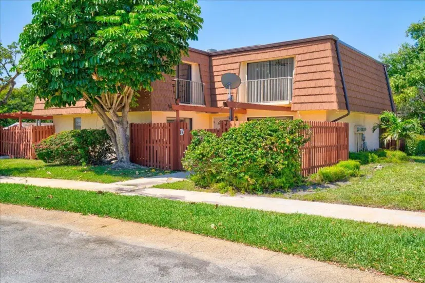 Picture of 2660 Albatross Road N 6-D, Delray Beach FL 33444