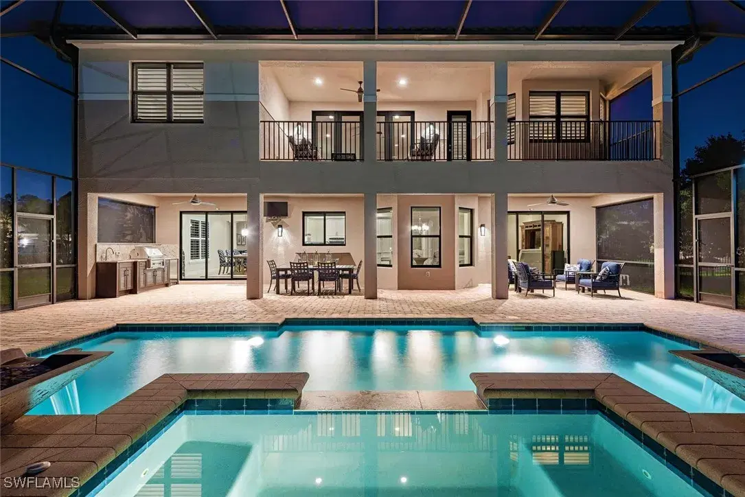 Picture of 3001 Cinnamon Bay Cir, Naples, FL 34119