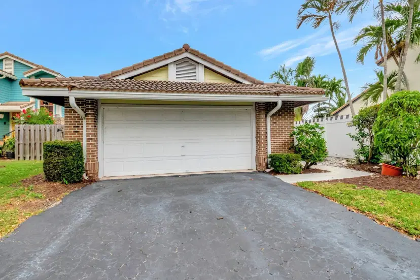 Picture of 4171 NW 2Nd Street, Delray Beach FL 33445