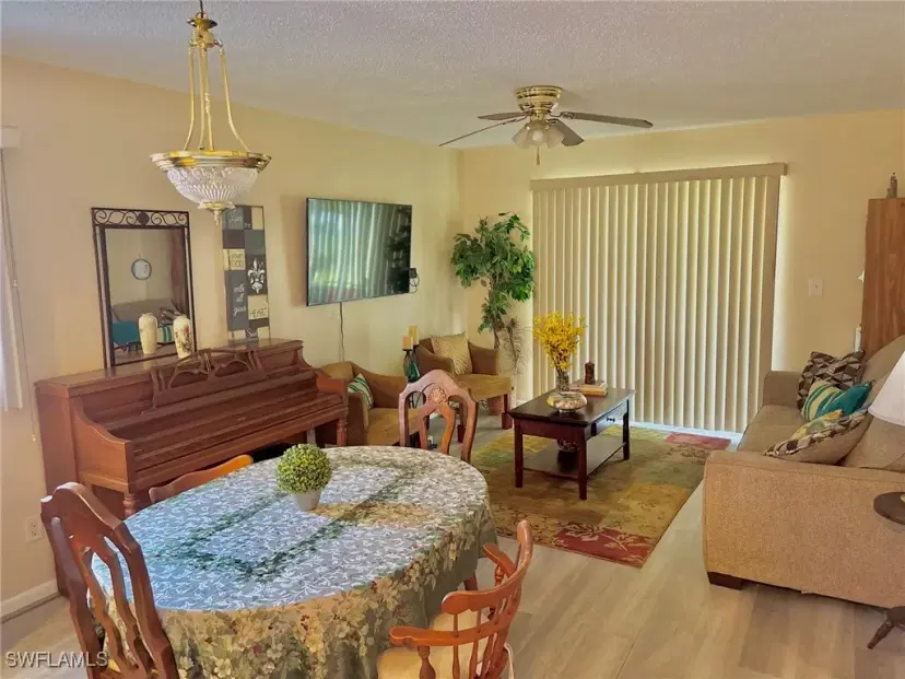 Picture of 1102 Broad St N, Lehigh Acres FL 33936