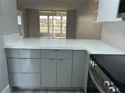 Picture of 8080 N Sunrise Lakes Dr 209, Fort Lauderdale, FL 33322