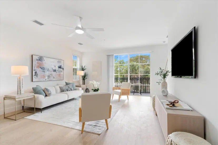 Picture of 47 NW 4Th Avenue 69, Delray Beach FL 33444