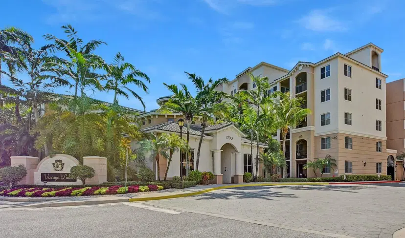 Picture of 1690 Renaissance Commons Boulevard 1419, Boynton Beach FL 33426