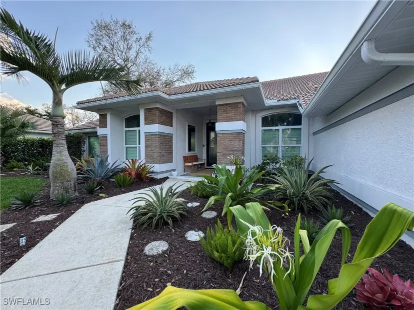 Picture of 11320 Bent Pine Dr, Fort Myers FL 33913