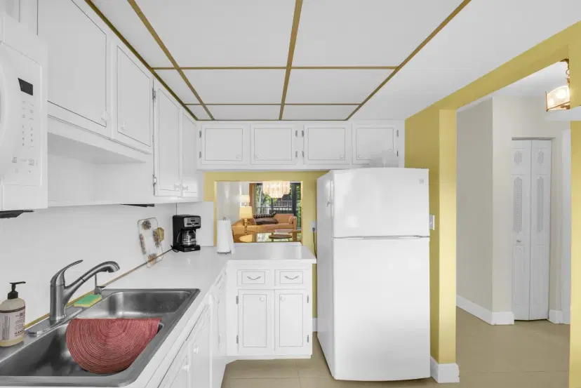 Picture of 3605 S Ocean Boulevard Bldg C 230, South Palm Beach FL 33480