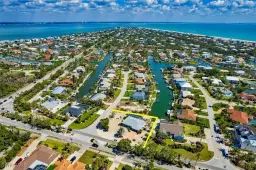Picture of 1006 Lindgren Blvd, Sanibel, FL 33957