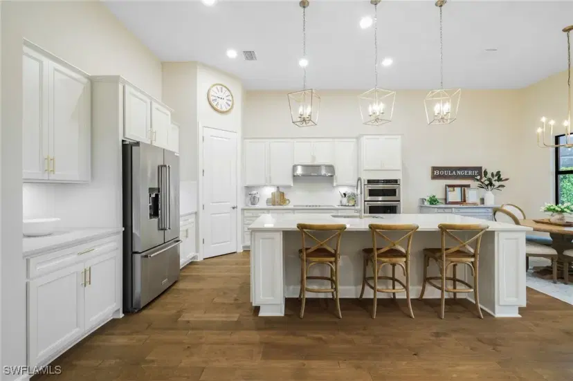 Picture of 19837 Beverly Park Rd, Estero FL 33928
