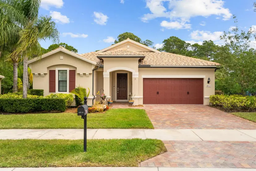 Picture of 4813 SW Gossamer Circle, Palm City FL 34990