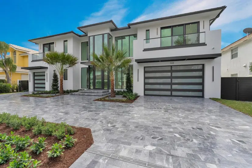 Picture of 948 Banyan Drive, Delray Beach FL 33483