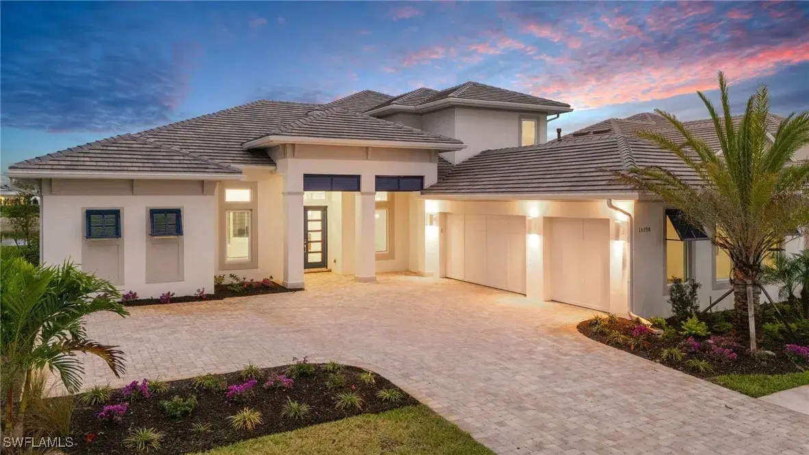 Picture of 15398 Turin Dr, Naples, FL 34114