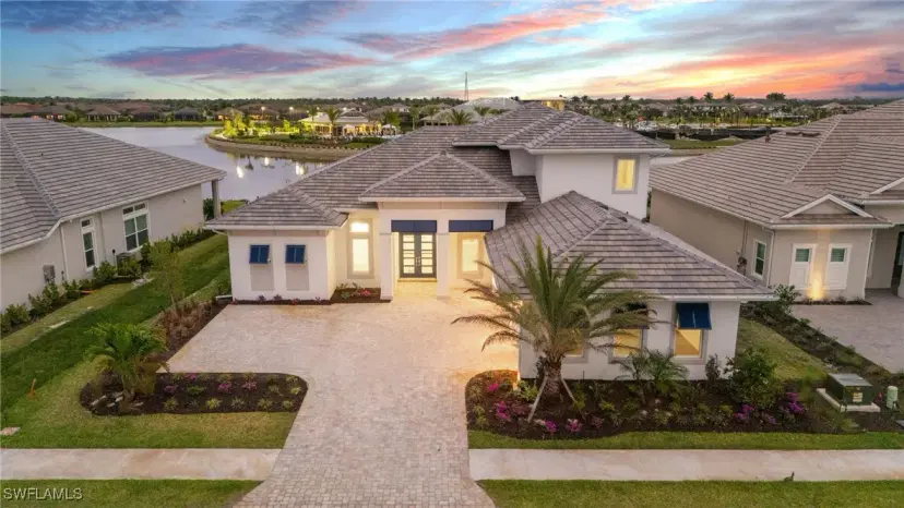 Picture of 15398 Turin Dr, Naples FL 34114
